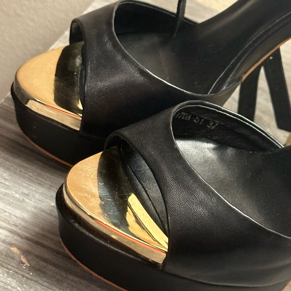 Basic Editions Black Platform Heels - image 3